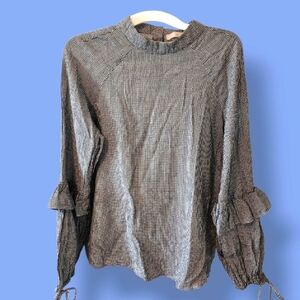 EUC Ann Taylor Loft Houndstooth/Gingham Plaid Tiered Ruffle Sleeve Blouse Top